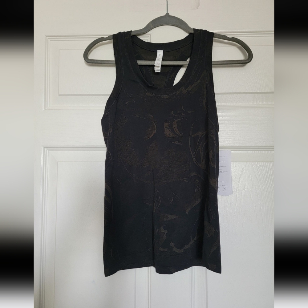 Athleta top